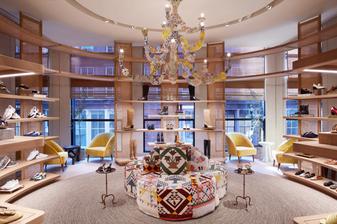 Tory Burch Unveils New Three-Story Concept Store On Mercer Street | What  Now New York