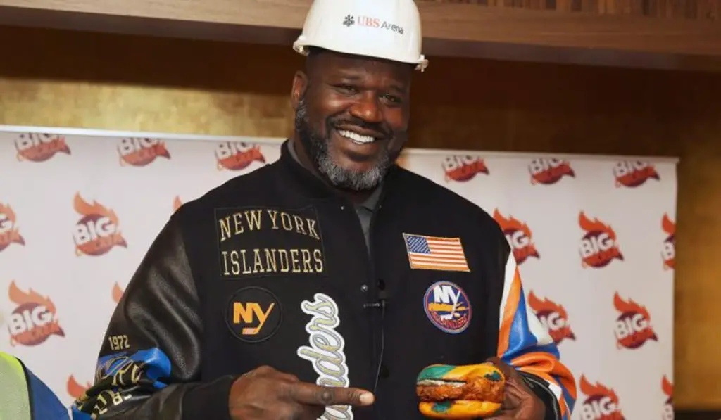 Shaq's Big Chicken Opens at New UBS Arena