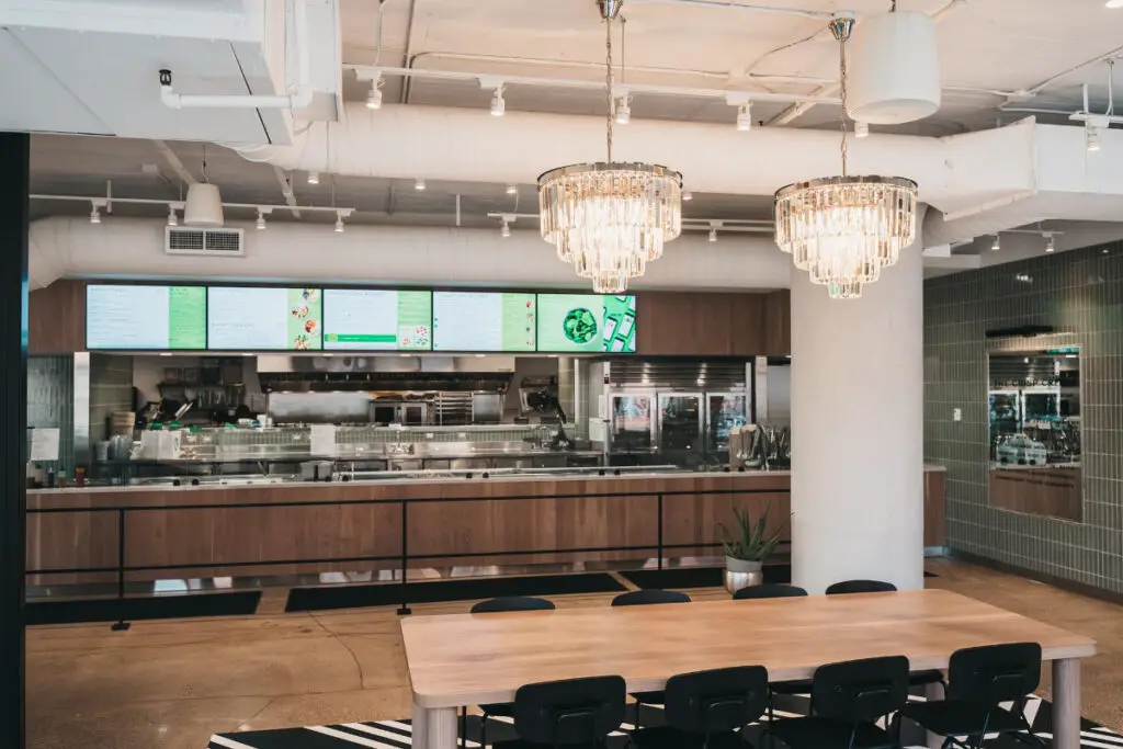 CRISP & GREEN CONTINUES NATIONAL EXPANSION WITH FIRST NEW YORK CITY LOCATION