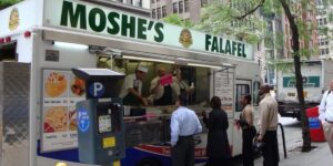 Signs Go Up for Moshe’s Falafel’s Second Location